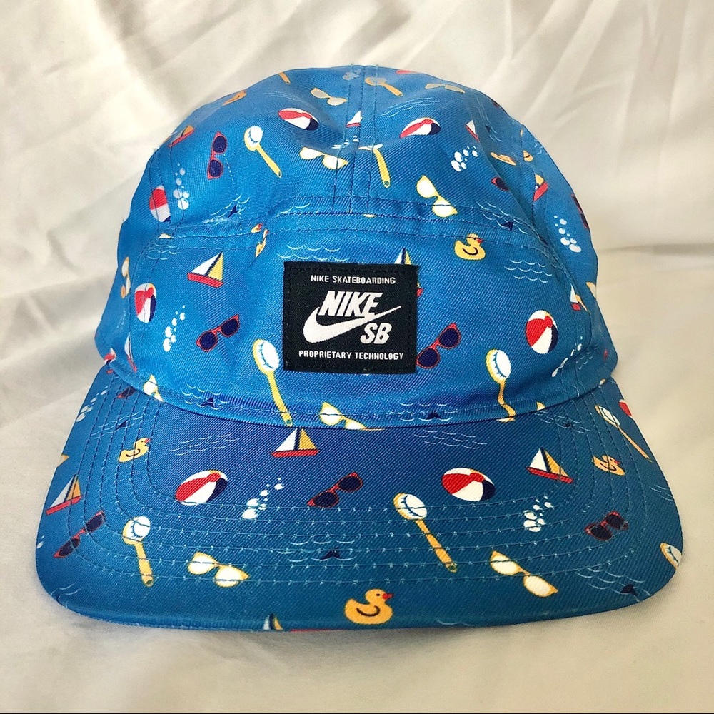 🧢Nike SB Beach 5 Panel Hat